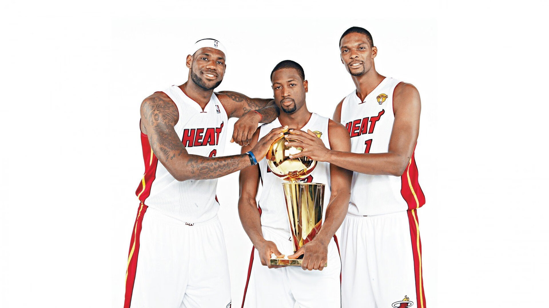 开云体育官方网站-西决生死战之夜，李刚仁扛起全队